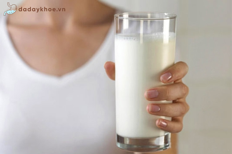 Nên uống sữa lúc nào khi bị đau dạ dày? 1