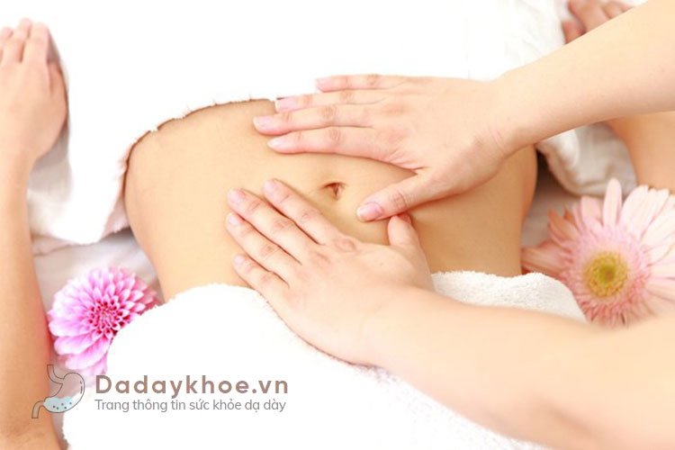 Massage vùng bụng 1
